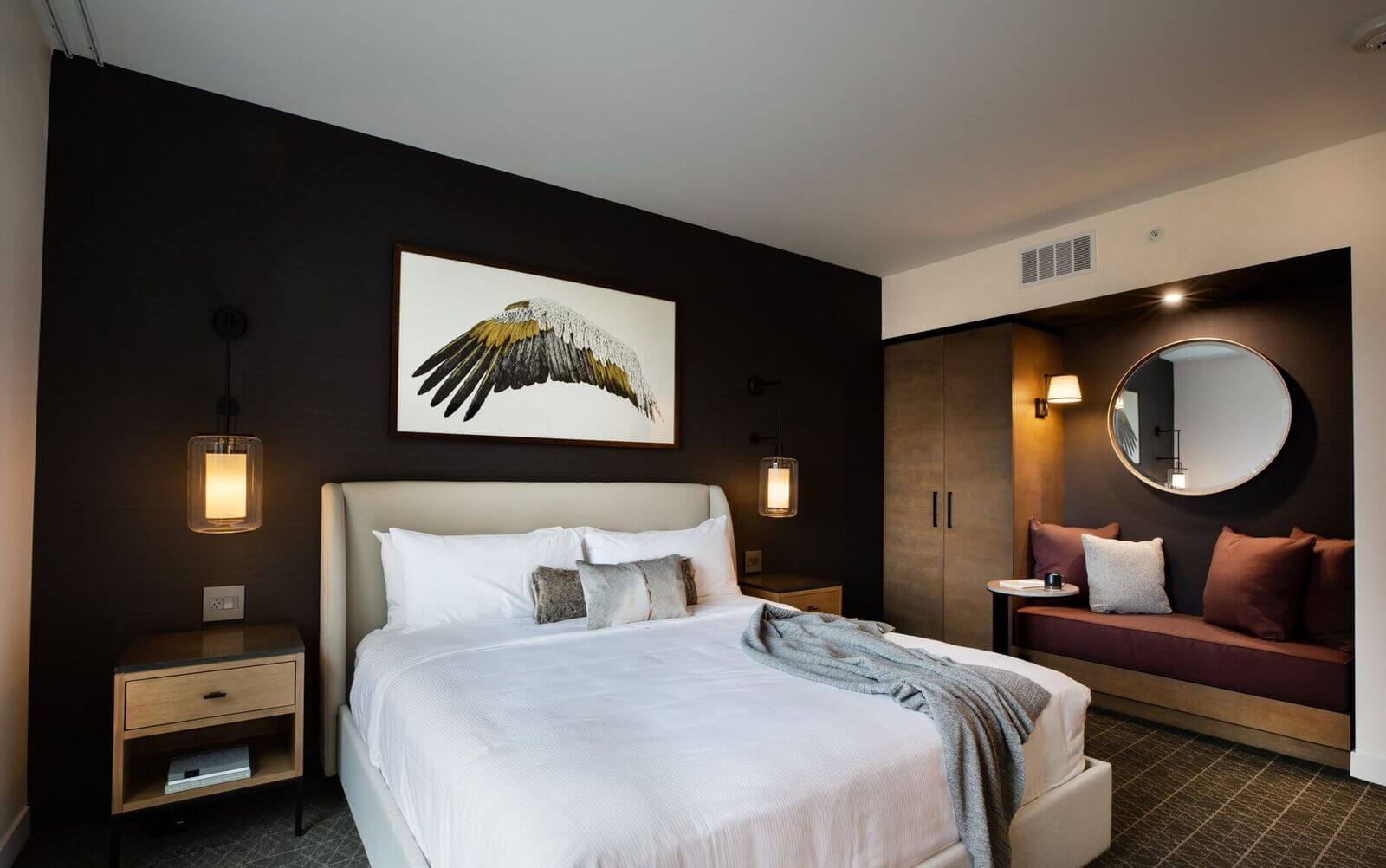 Elliot Park Hotel Deluxe King Luxury Hotels Minneapolis MN