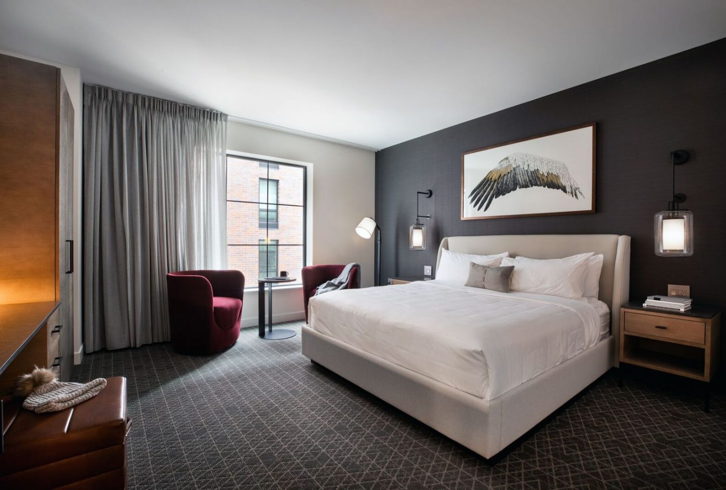 Minneapolis hotel room, Elliot Park Hotel